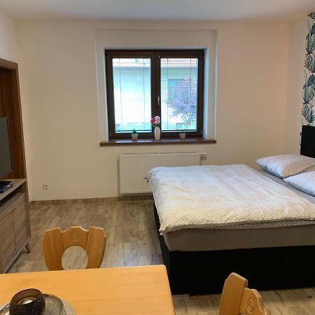 Apartmany Zupanovice Dobris Εξωτερικό φωτογραφία