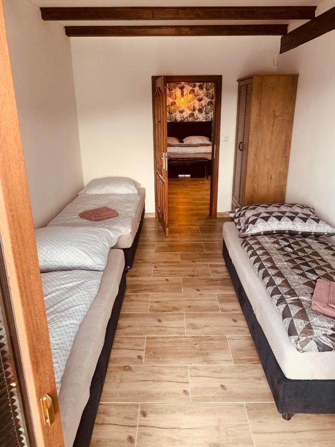 Apartmany Zupanovice Dobris Εξωτερικό φωτογραφία